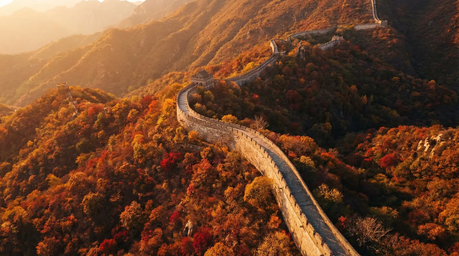 青春娱乐分类视频精品2 秋日长城航拍全景